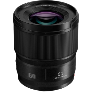 LUMIX 50mm f1.8 L